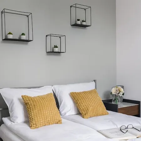Apartment Uminskiego Wilda Center By Renters *