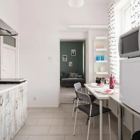 Apartment Uminskiego Wilda Center By Renters